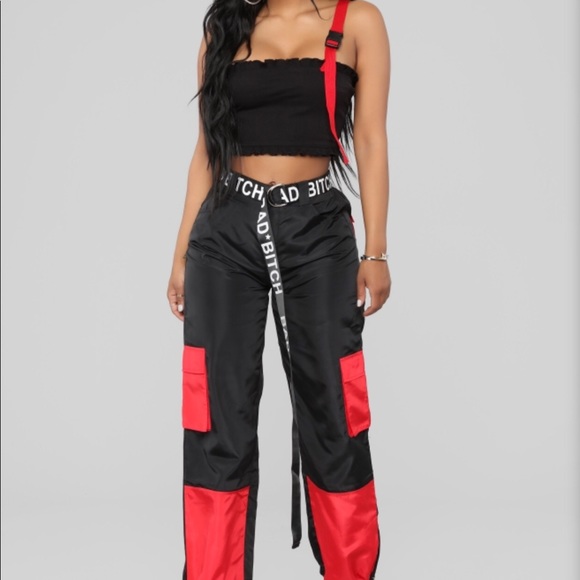 [fashion nova] • [bad b*tch belt] - Picture 1 of 1